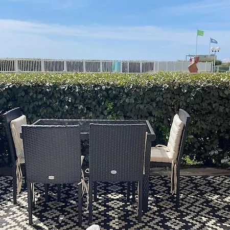 Appart Frontignan Sur La Plage, Piscine, Wifi, Tv, Netflix Esterno foto